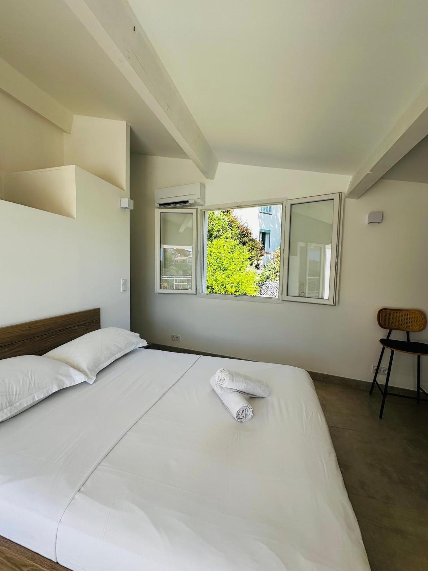 Les Luxueuses Terrasses Du Roucas Villa Marseille Exterior photo